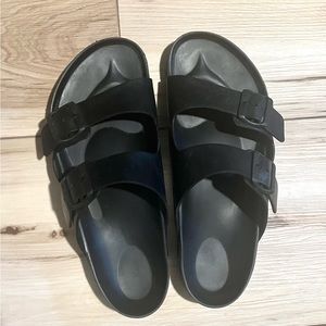 Mens gently used Birkenstock sandal